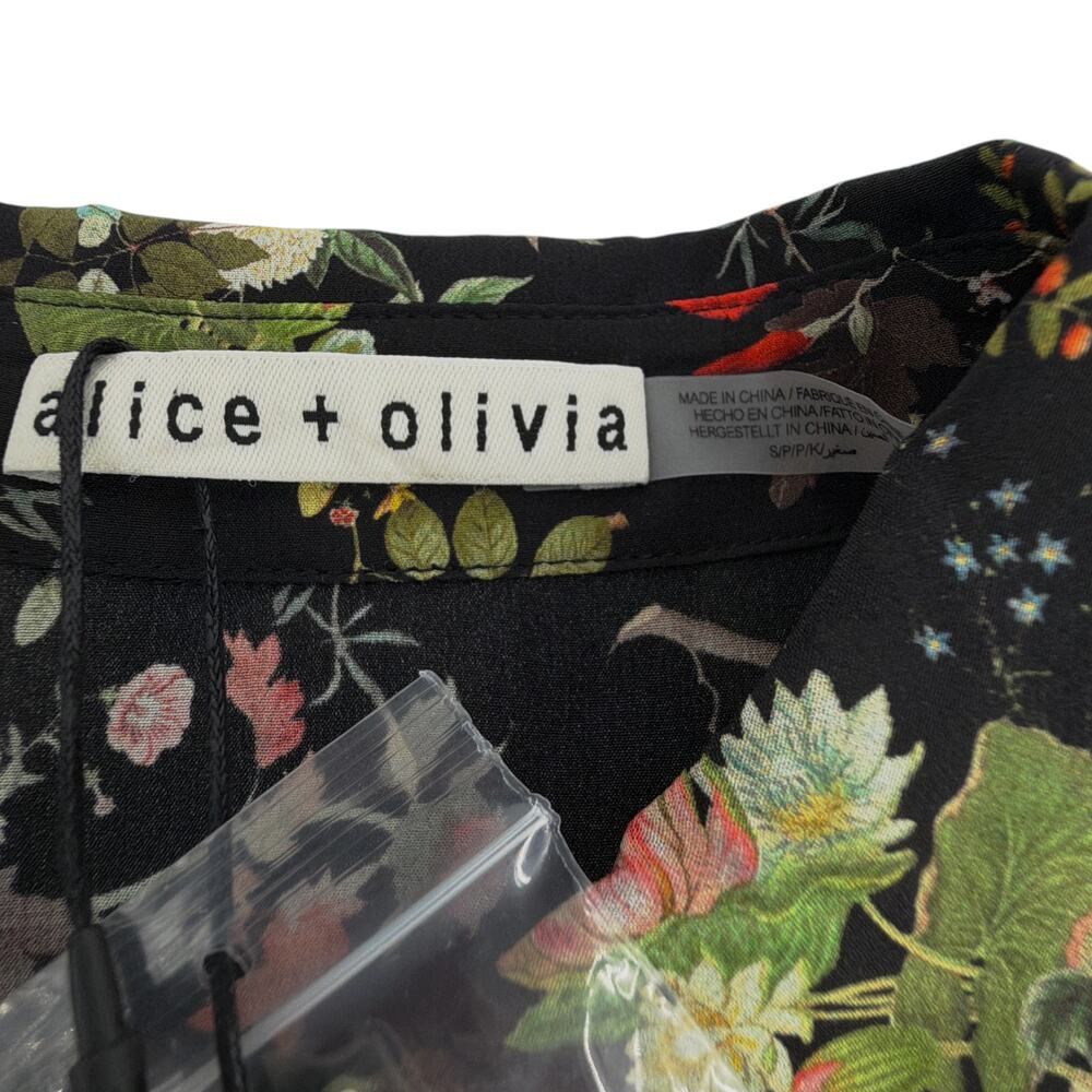 ALICE+OLIVIA Floral Ruffle Blouse in Blush Kiss Black S - Picture 5 of 9